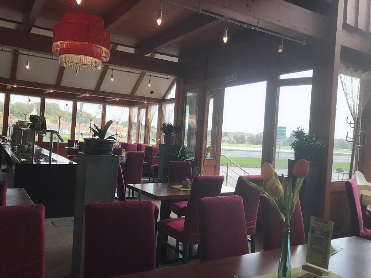 Asia Wok Gasthof Ибс-на-Дунае Экстерьер фото