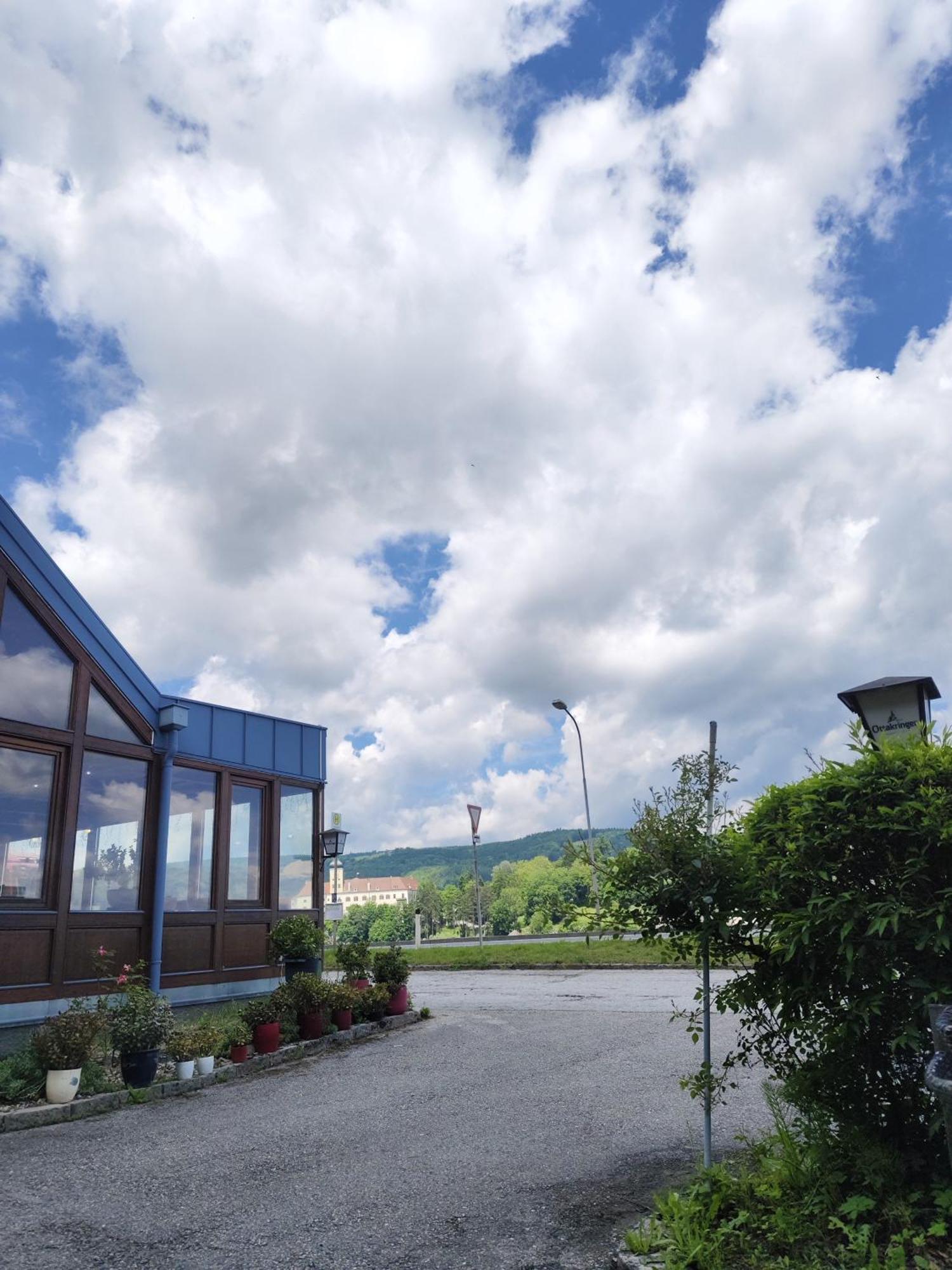 Asia Wok Gasthof Ибс-на-Дунае Экстерьер фото